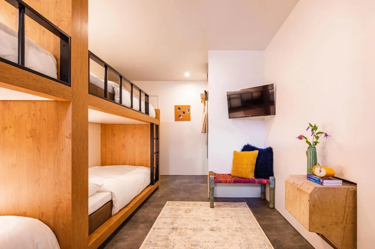 ***  Bunk Hotel Amsterdam Holandia