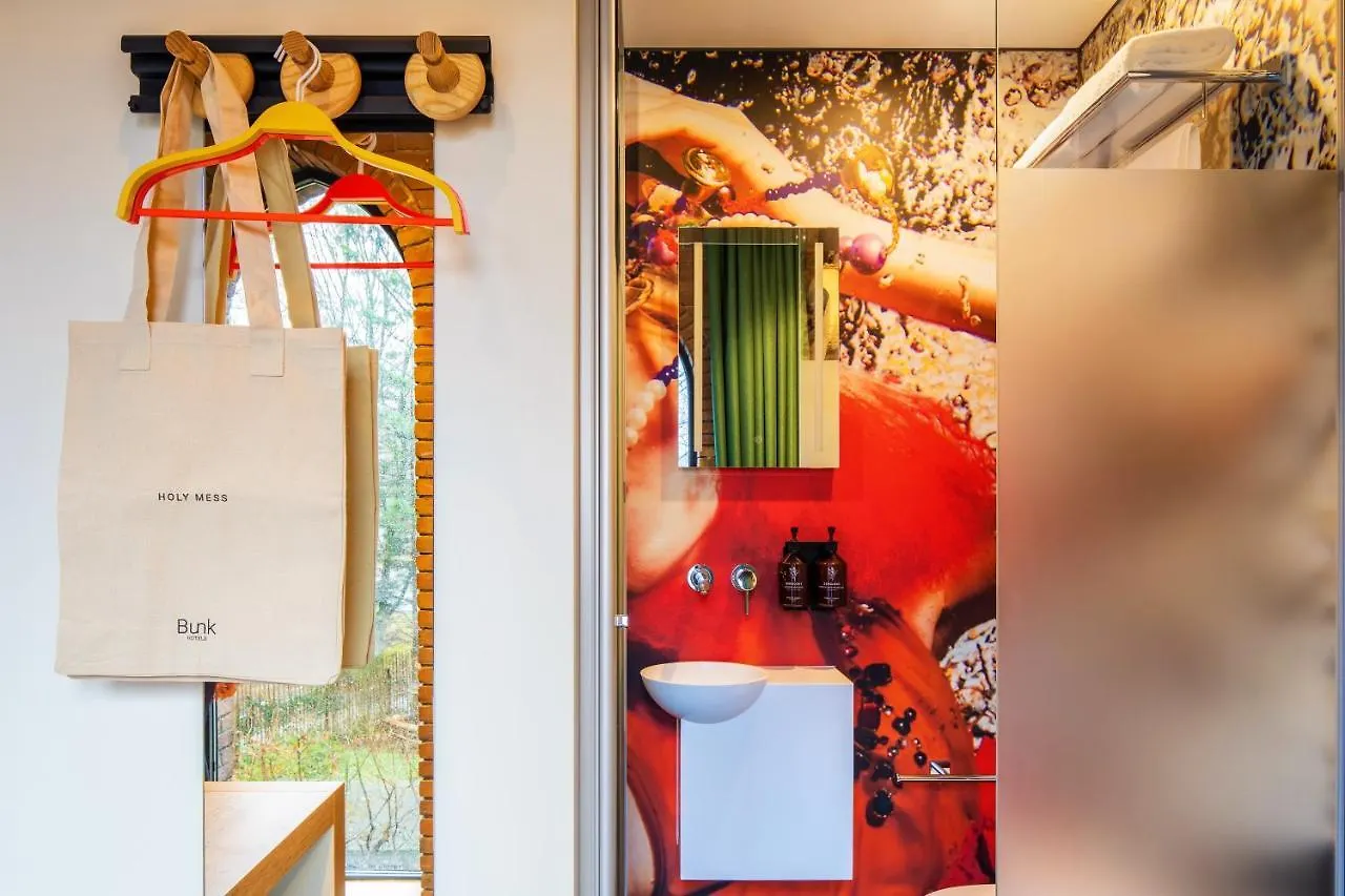 Bunk Hotel Amsterdam 3*,