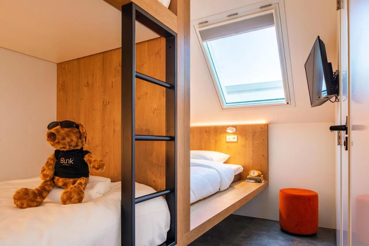 Bunk Hotel Amsterdam 3*,  Holandia