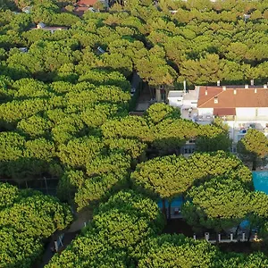 https://marea-resort-hotel.albaniahotels.org